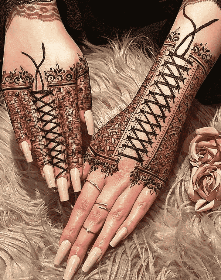 Superb Stylish Henna Design