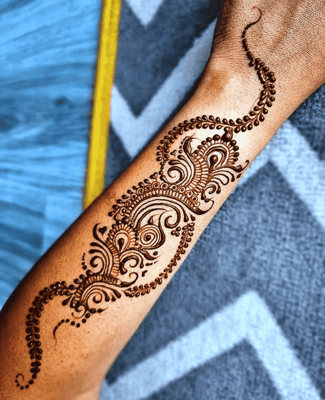 Alluring Sukkur Henna Design