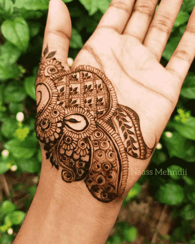 Excellent Sukkur Henna Design