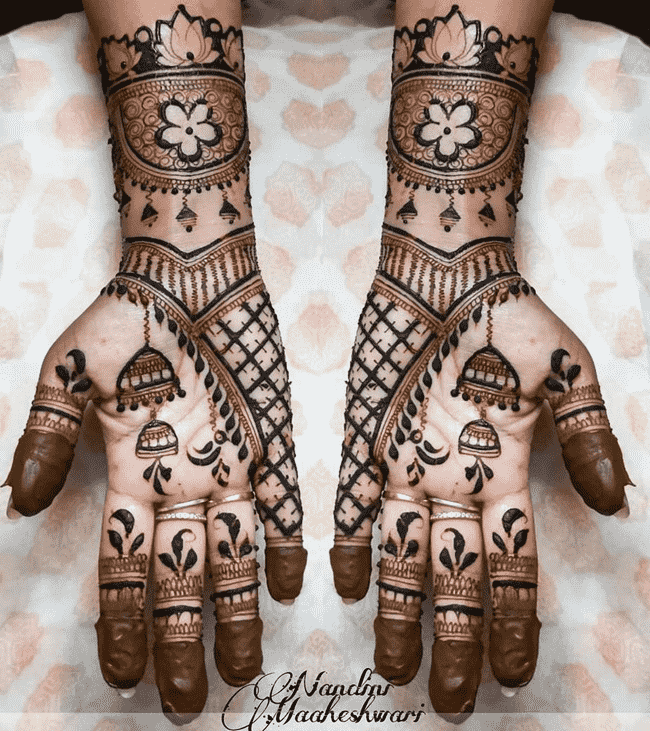 Magnificent Sukkur Henna Design