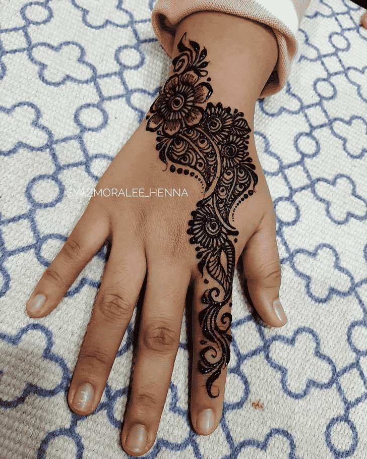 Delightful Surat Henna Design