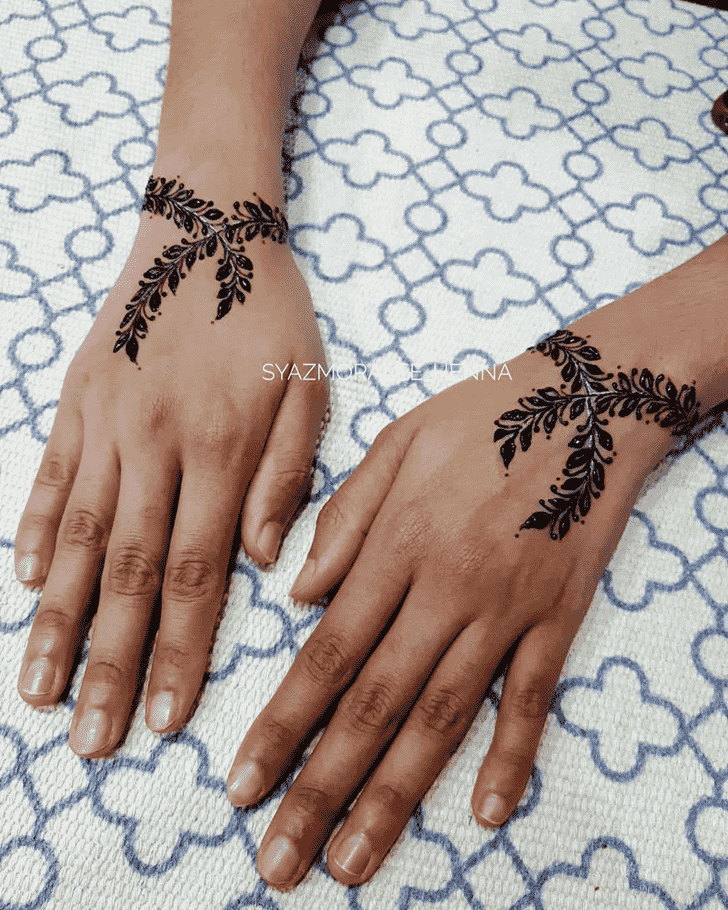 Radiant Surat Henna Design