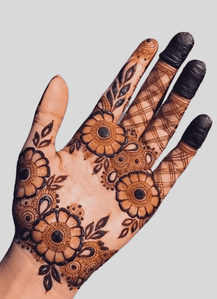 Shapely Tattoo Henna Design