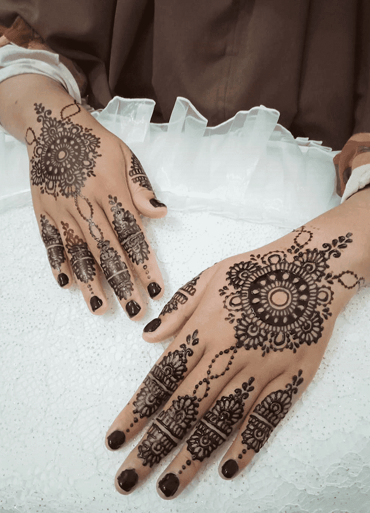 Statuesque Teej Henna Design on Palm