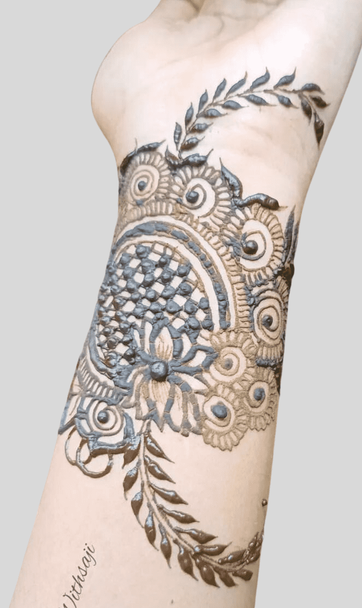 Enthralling Teej Special Henna Design