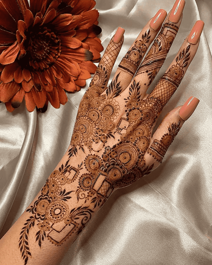 Gorgeous Tiruchirappalli Henna Design