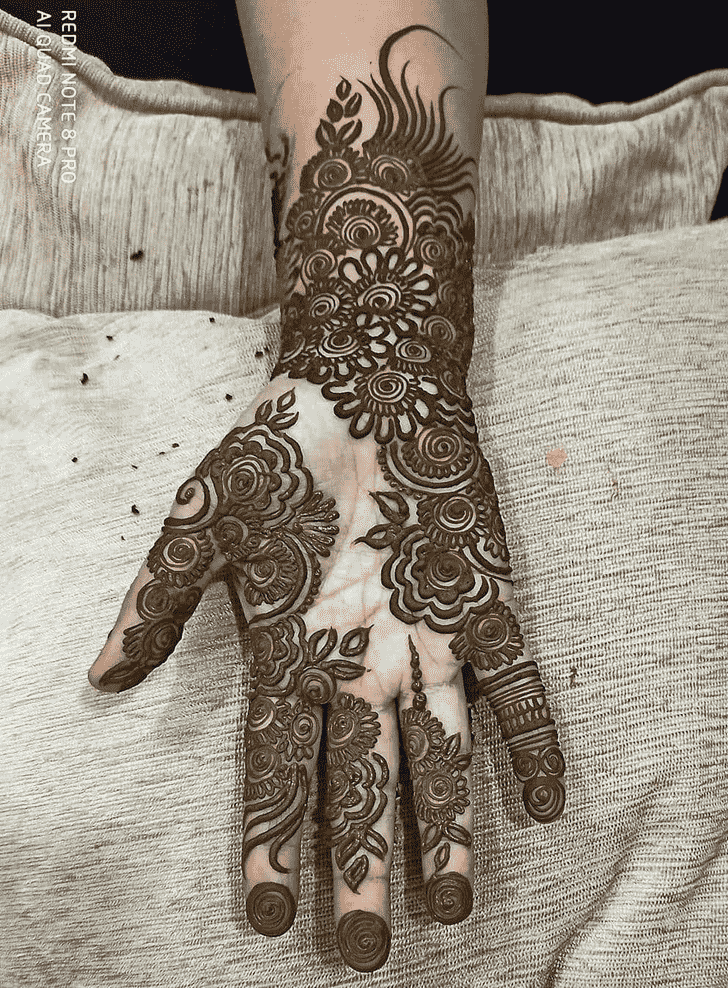 Pretty Toronto Henna Design
