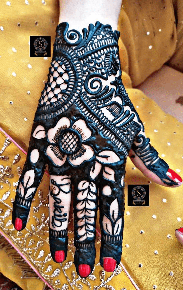 Grand Trending Henna Design