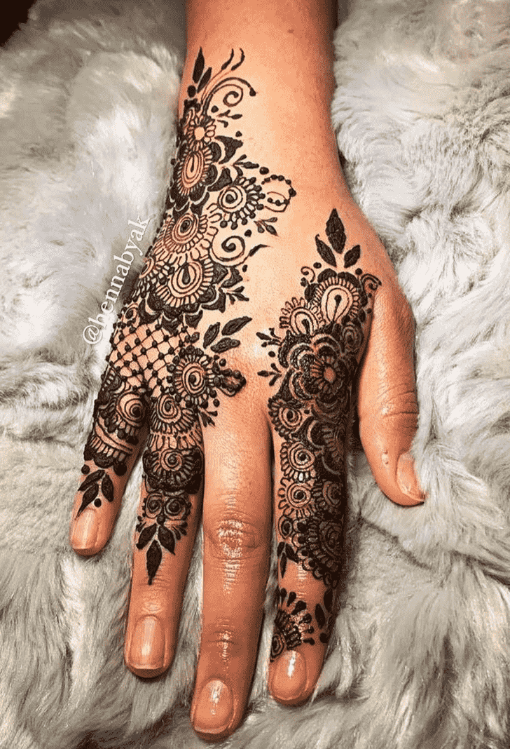 Gorgeous Trivandrum Henna Design