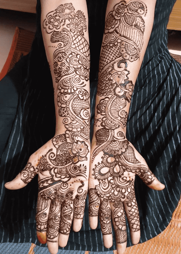 Beauteous Udaipur Henna Design
