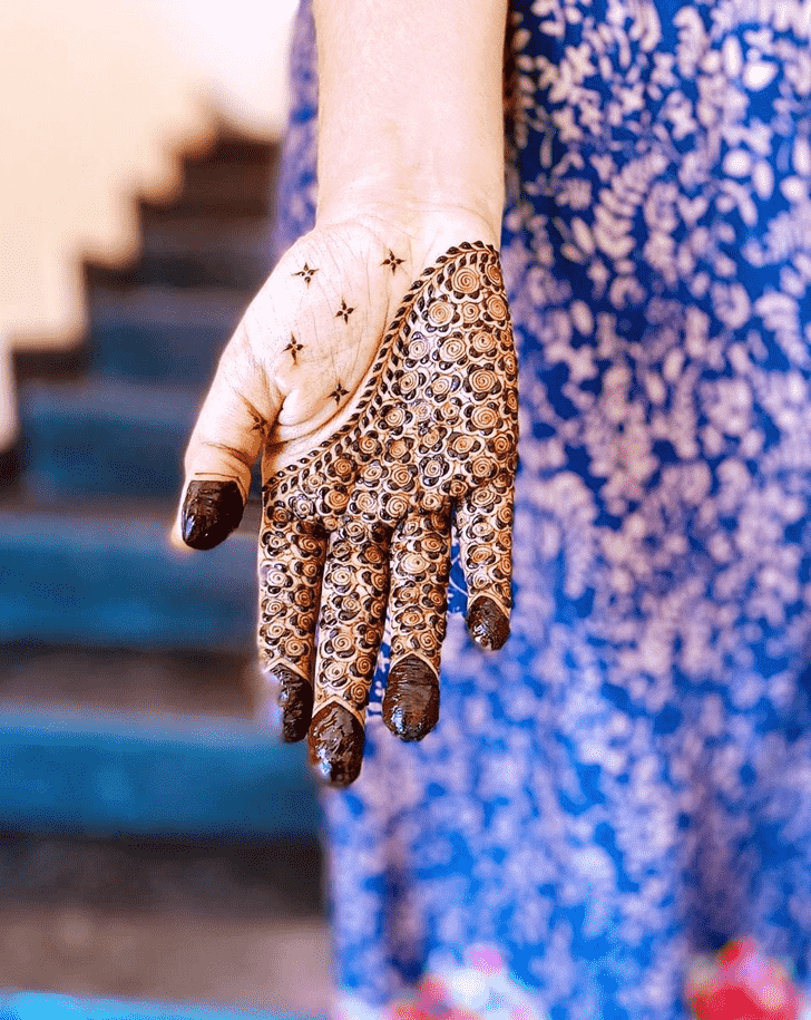 Appealing Unique Henna Design
