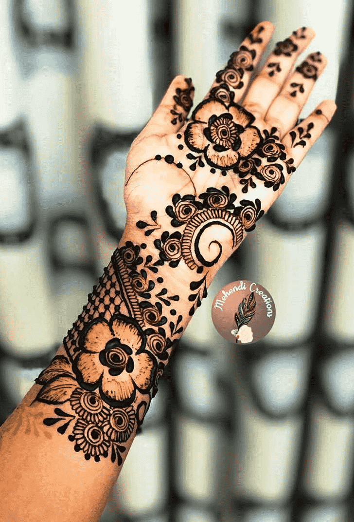 Divine Unique Henna Design