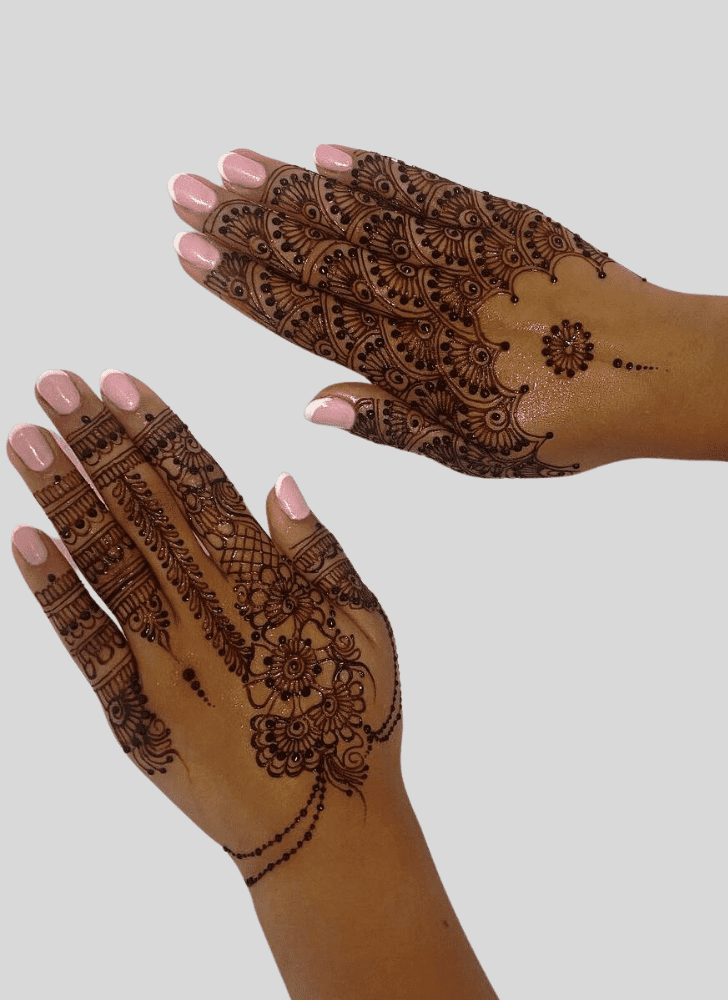 Alluring United Arab Emirates Henna Design