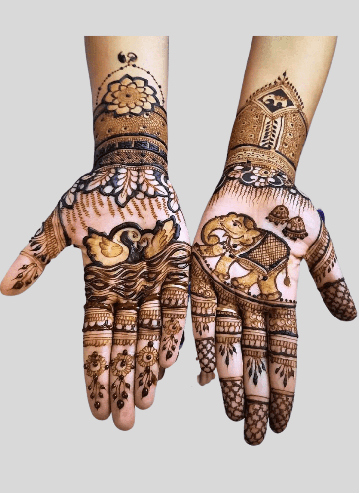 Delicate United Arab Emirates Henna Design
