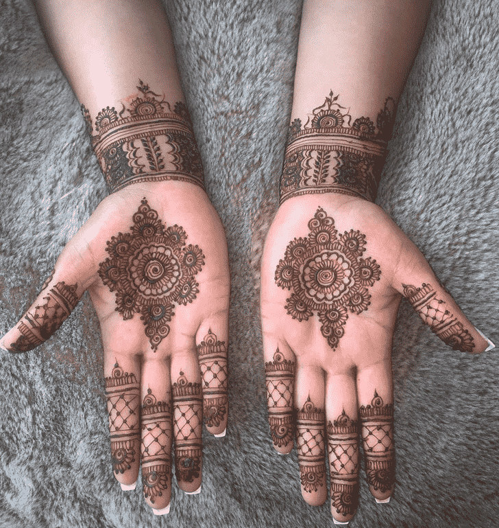Fetching Vadodara Henna Design
