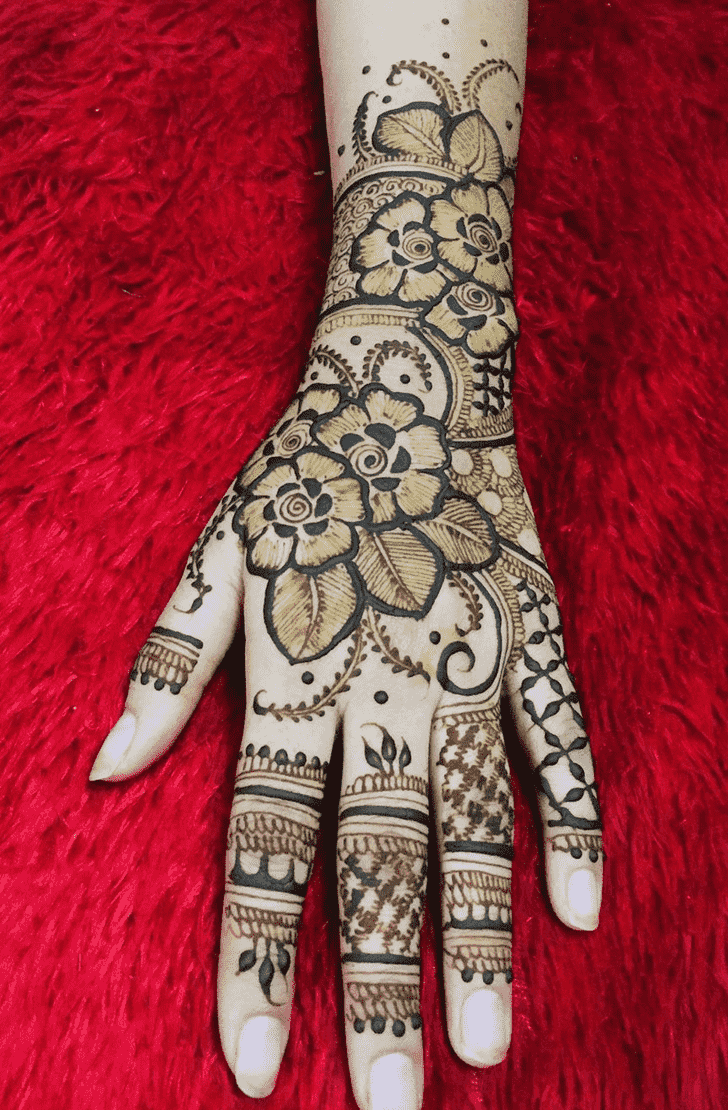 Charming Valentines Day Henna Design