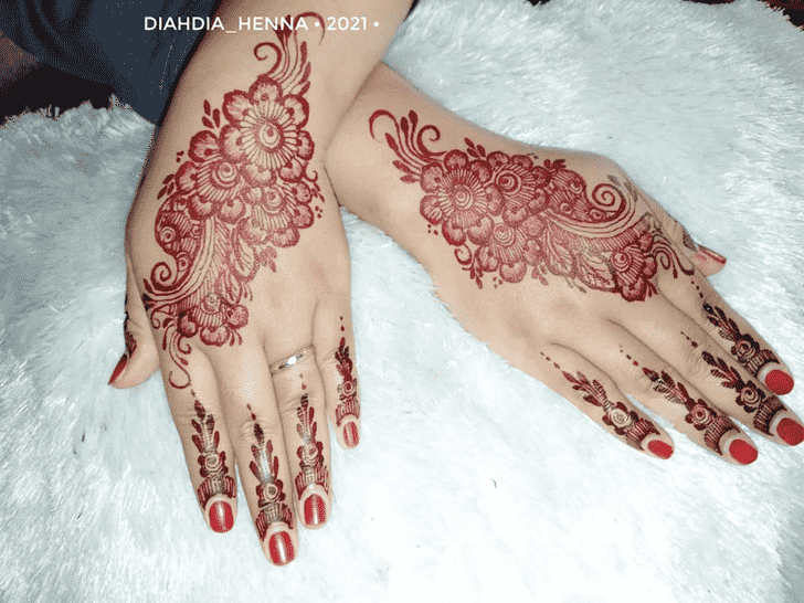 Magnificent Valentines Day Henna Design