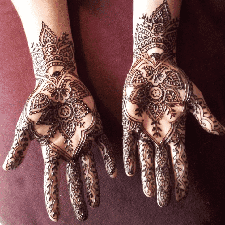 Adorable Vat Purnima Henna Design