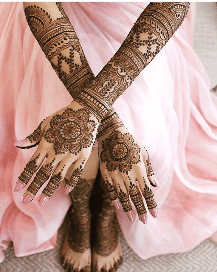 Slightly Vat Purnima Henna Design