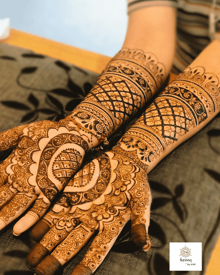 Arm Vijaya Ekadashi Henna Design