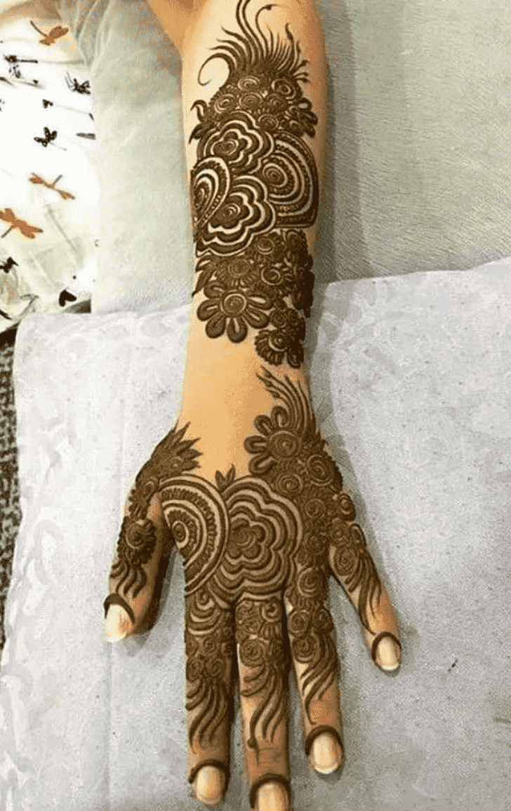 Bewitching Vijayawada Henna Design