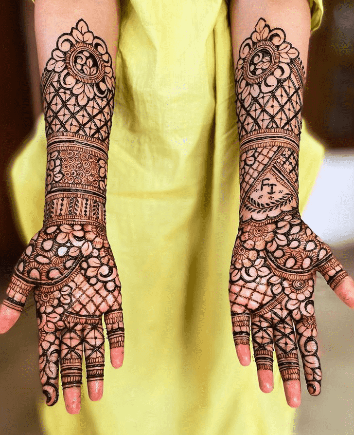 Ravishing Visakhapatnam Henna Design