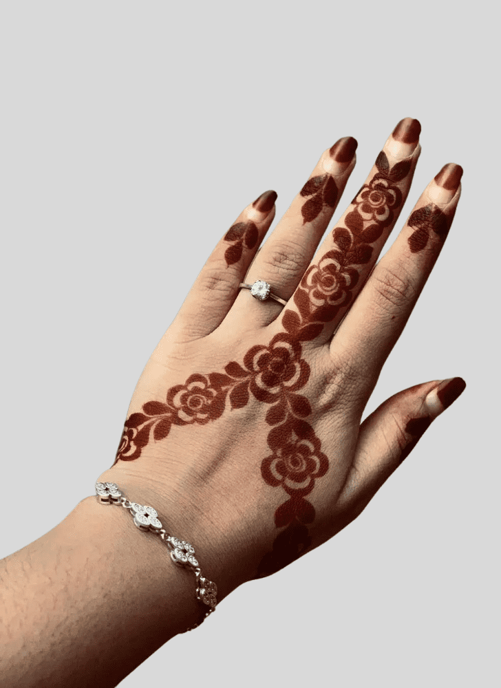 Comely Vrindavan Henna Design