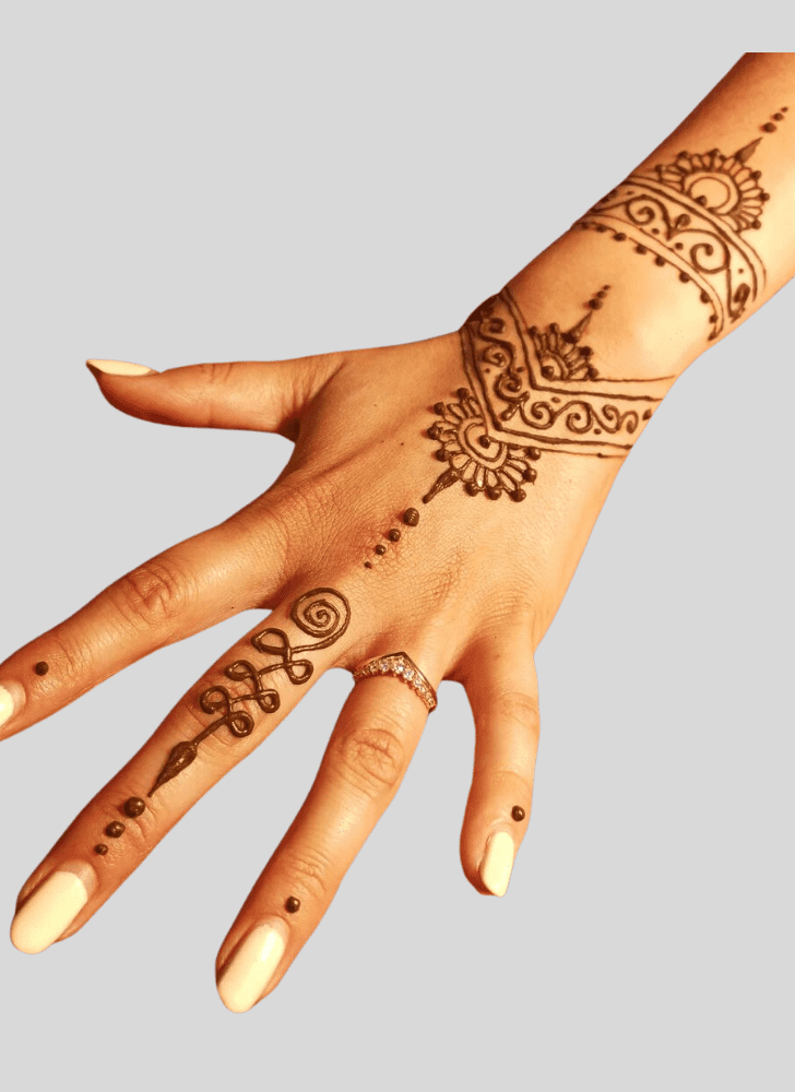 Enticing Vrindavan Henna Design