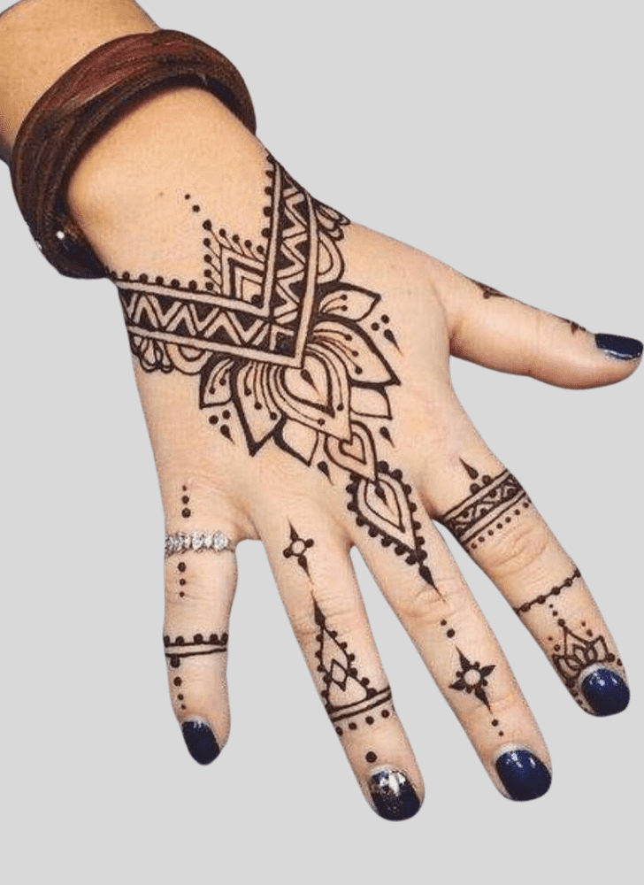 Fascinating Vrindavan Henna Design