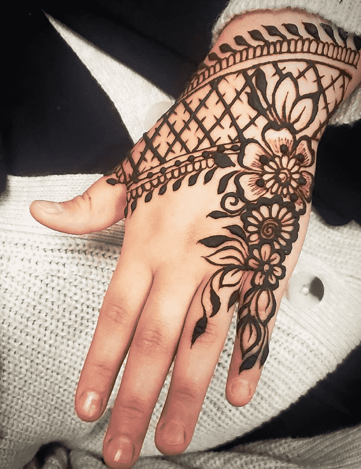 Fascinating Washington Henna Design