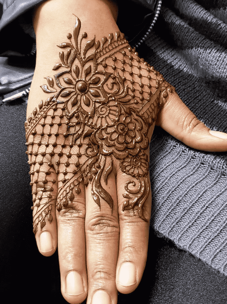 Fetching Washington Henna Design