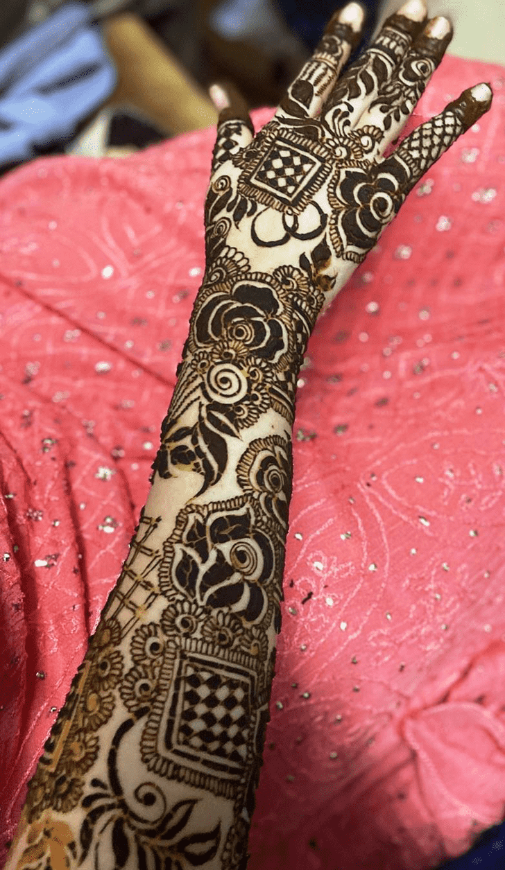Elegant Wedding Henna Design
