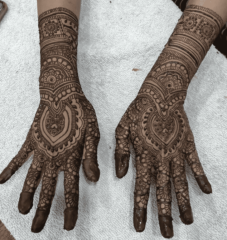 Graceful Wedding Henna Design