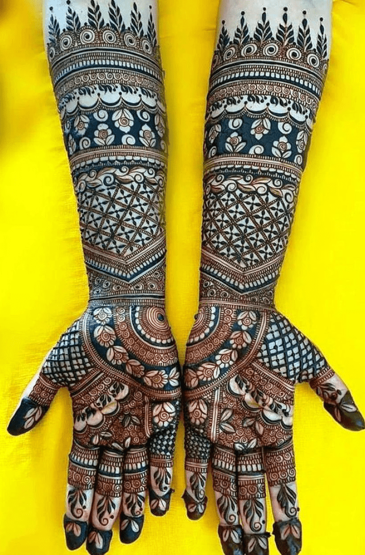 Radiant Wedding Henna Design