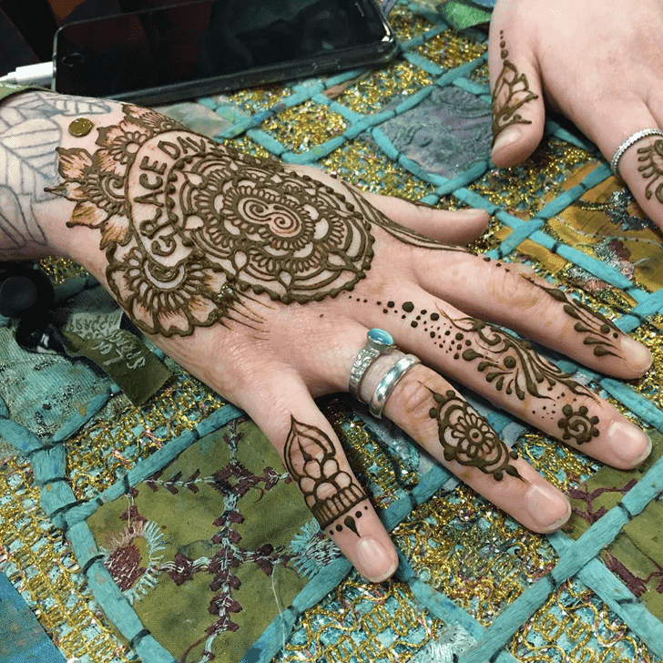 Superb Western Henna Design