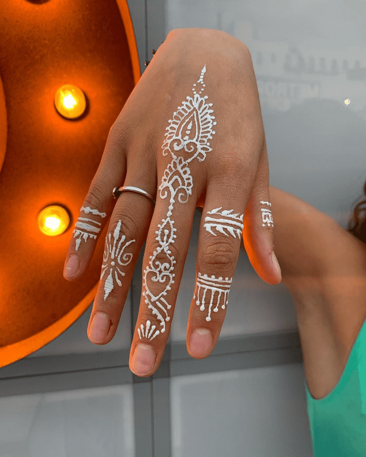 Web White Mehndi Henna
