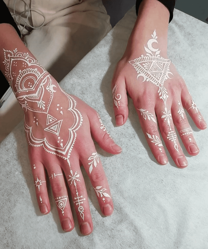 Vintage White Mehndi Henna