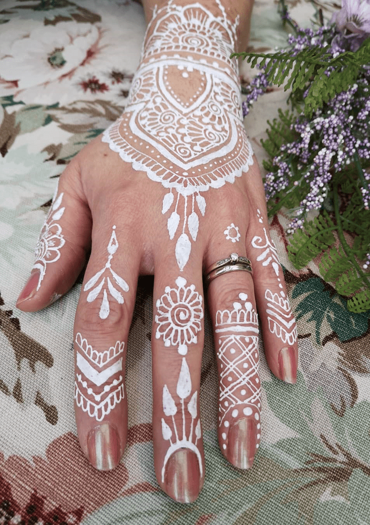 Foot Floral White Mehndi Henna