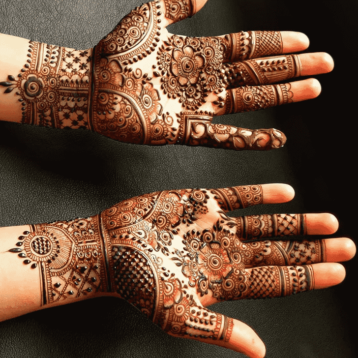 Fine Women Henna design
