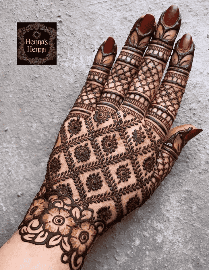 Ideal Women Henna design