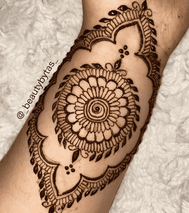 Excellent Wrist Henna design