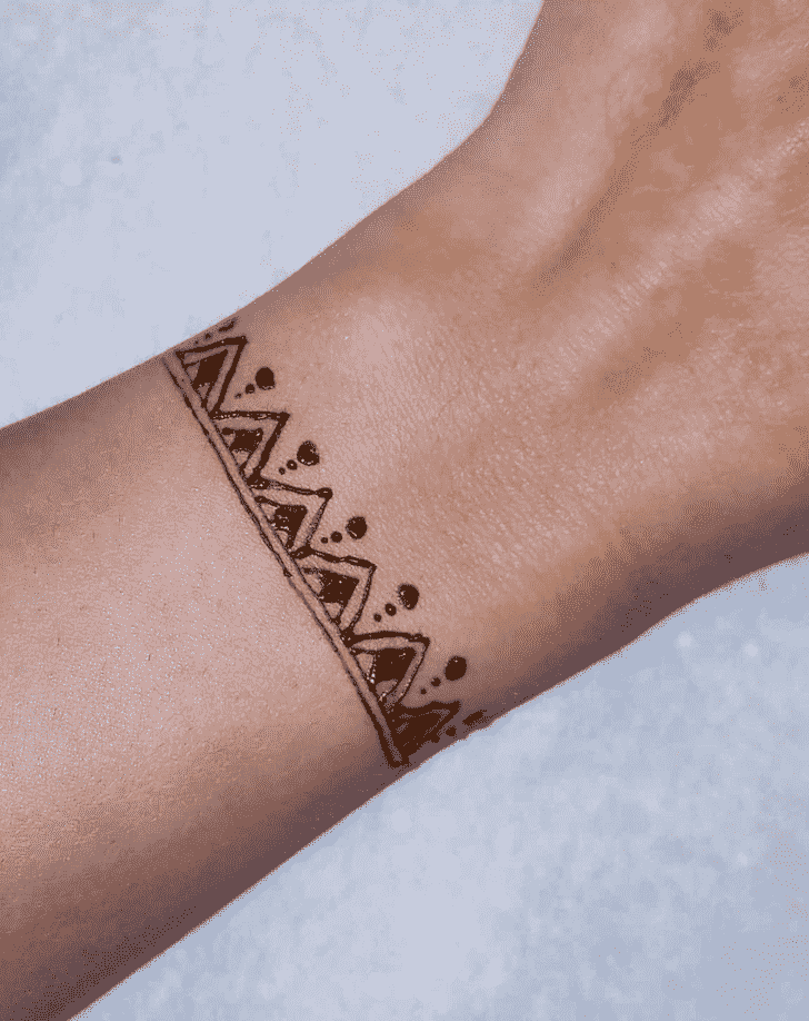 Radiant Wrist Henna design